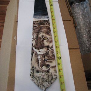 100% silk men's tie "Cougars" 6